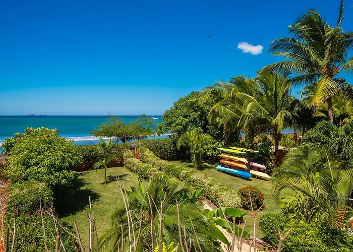 Casa Suenos-beautiful Beachfront House